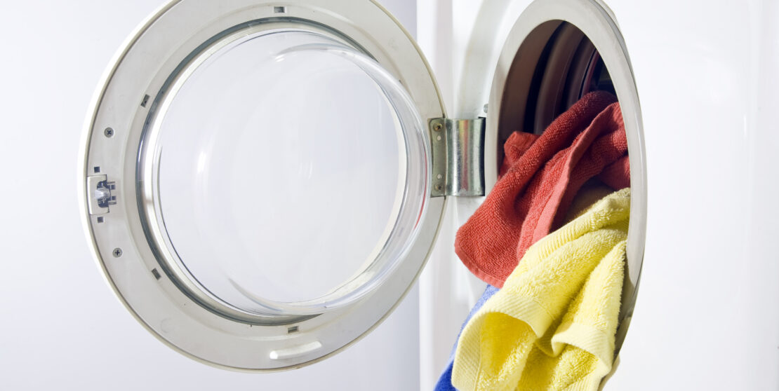 Mosógép tisztítása - Így takarítsd ki havonta egyszer mosógépedet!