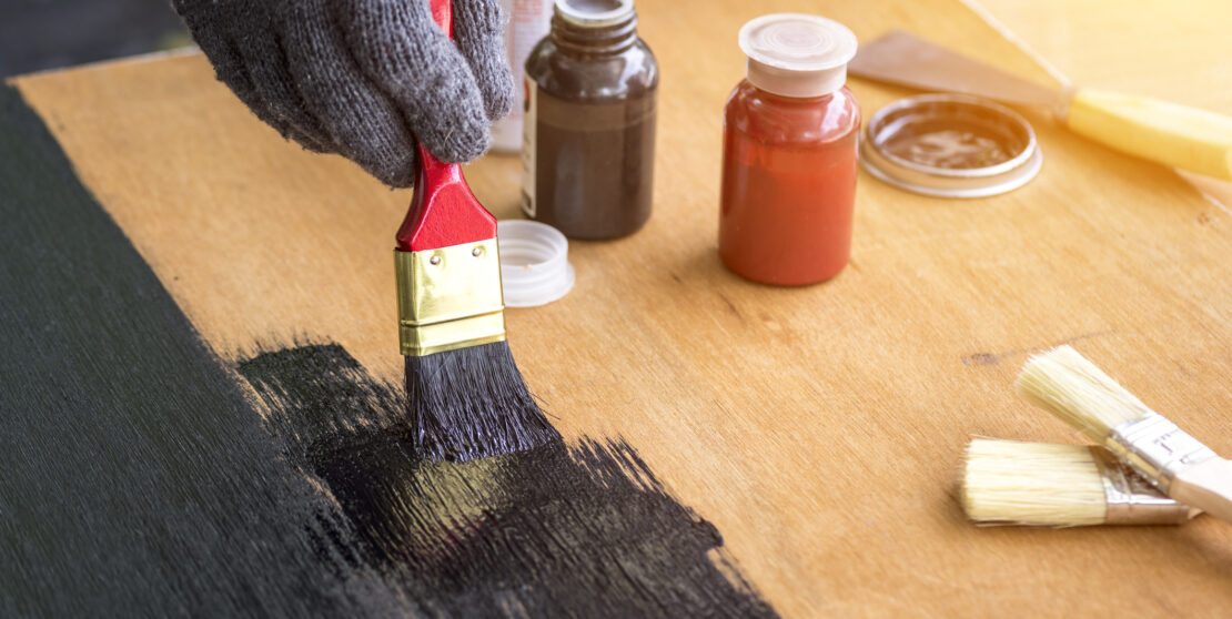 DIY fa konyhabútor festése – Ezekre ügyelj, ha egyedül vágsz bele