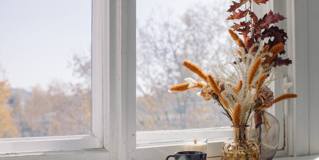Őszi dekorációk ablakba: íme néhány szuper és egyszerű ötlet!