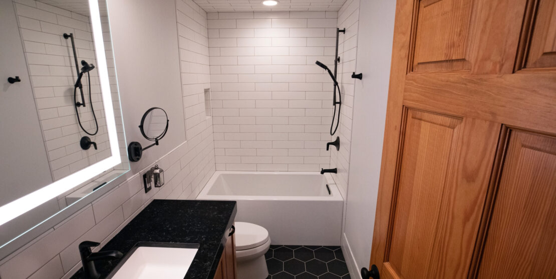 Mini fürdőszoba berendezése 8 egyszerű, de nagyszerű tippel