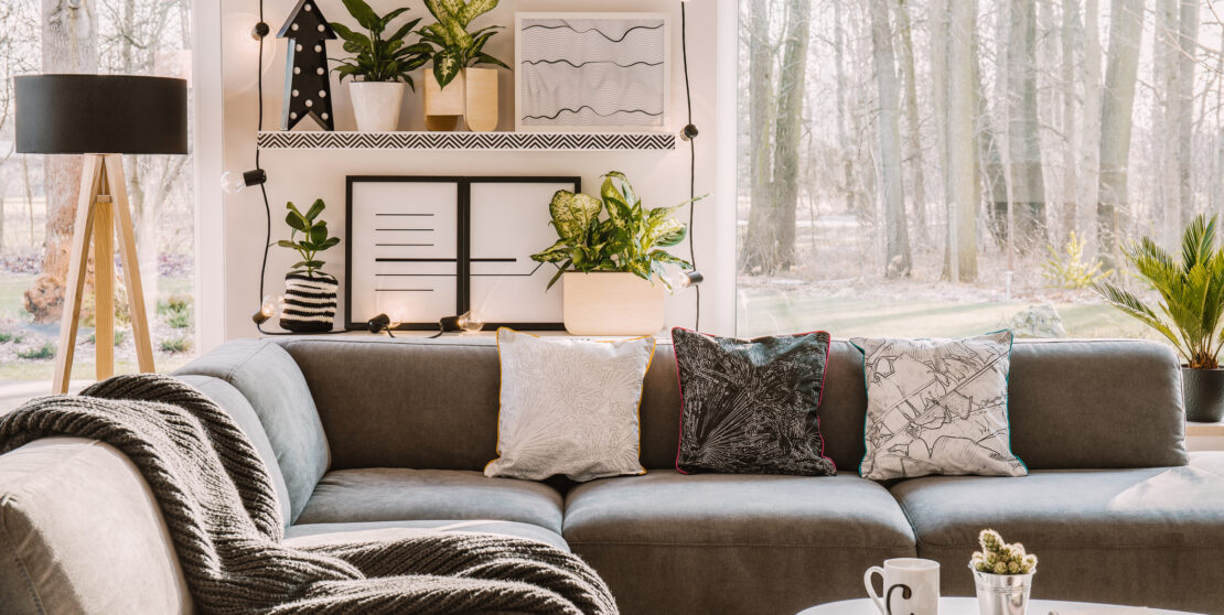 Így dekoráld a kanapéd az Instagram legfrissebb trendjei szerint