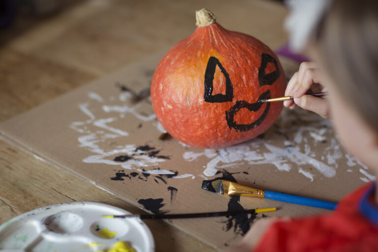Halloweeni bulit szeretnének a gyerekek? Mutatjuk, mivel készülj rá