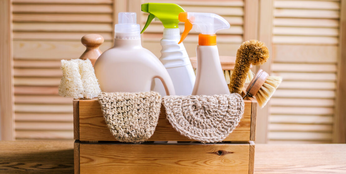 Valójában csak ezekre a tisztítószerekre van szükséged ahhoz, hogy otthonod könnyen tisztán tarthasd